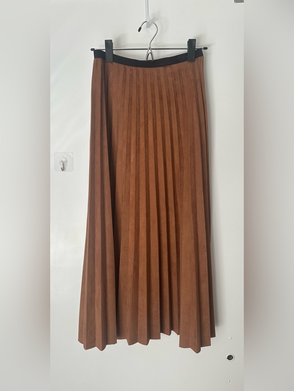 Yal New York Pleated Brown midi Skirt - Picture 1 of 5